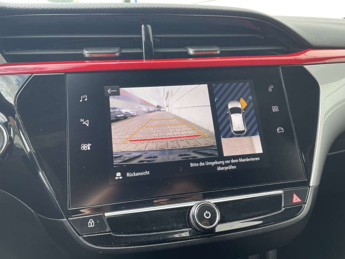 Fahrzeugbild eines Opel Corsa