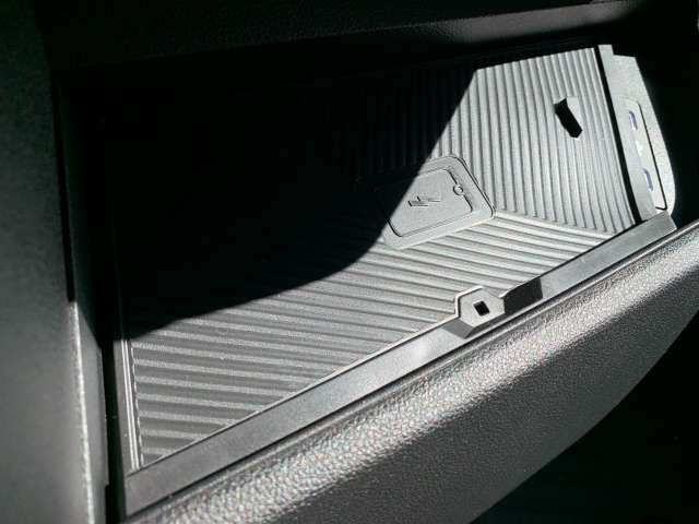 Fahrzeugbild eines Renault Master