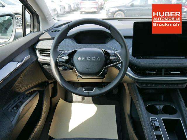 Fahrzeugbild eines Skoda ELROQ