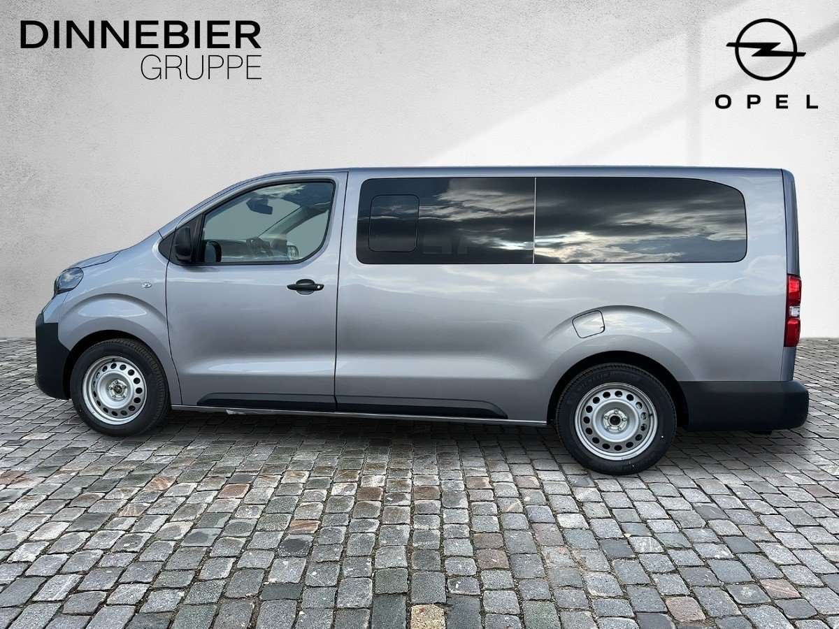 Fahrzeugbild eines Opel Vivaro