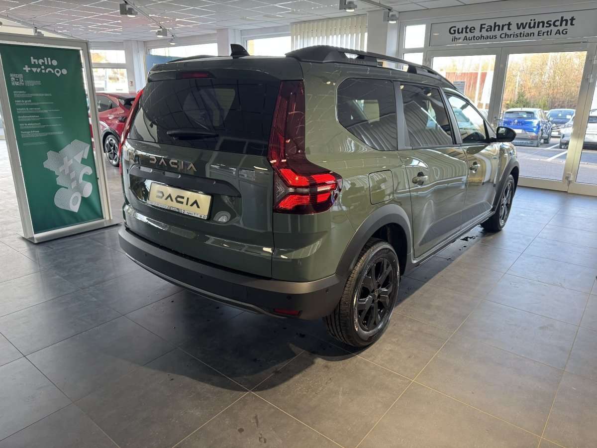 Fahrzeugbild eines Dacia Jogger