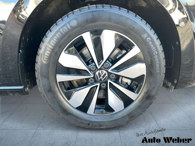 Fahrzeugbild eines Volkswagen Touran