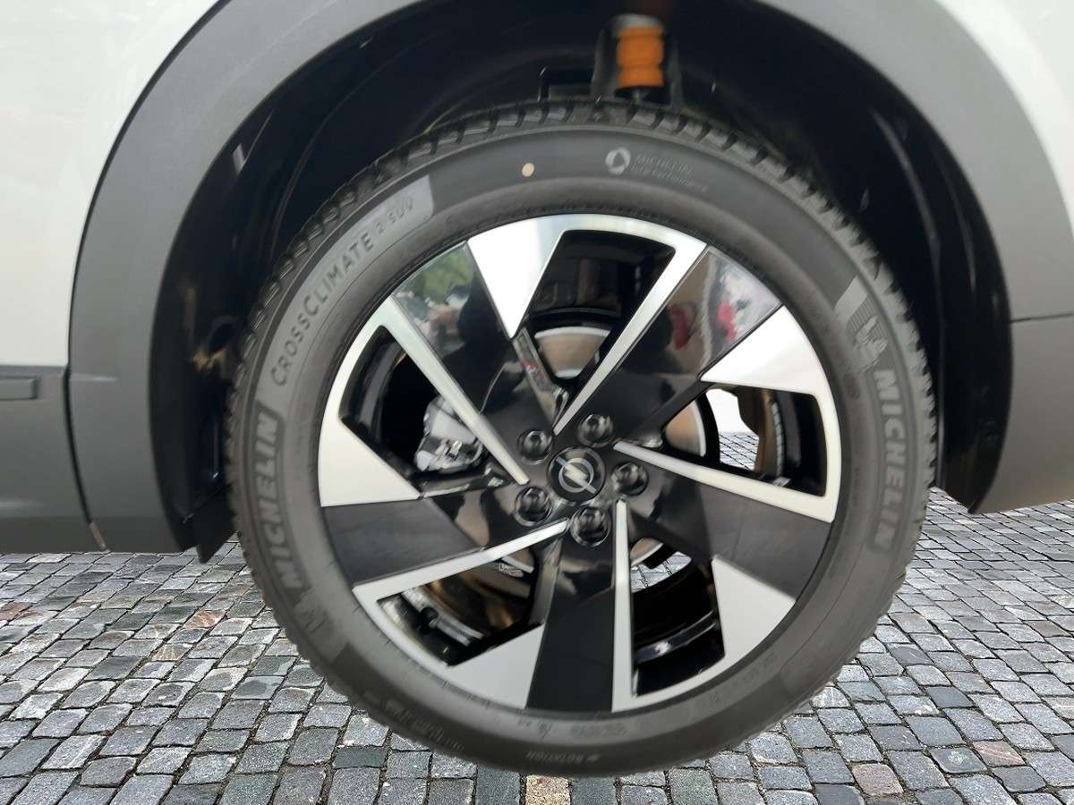 Fahrzeugbild eines Opel Grandland X