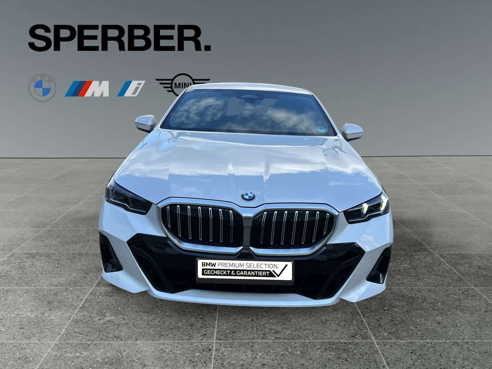 Fahrzeugbild eines BMW 5er-Reihe