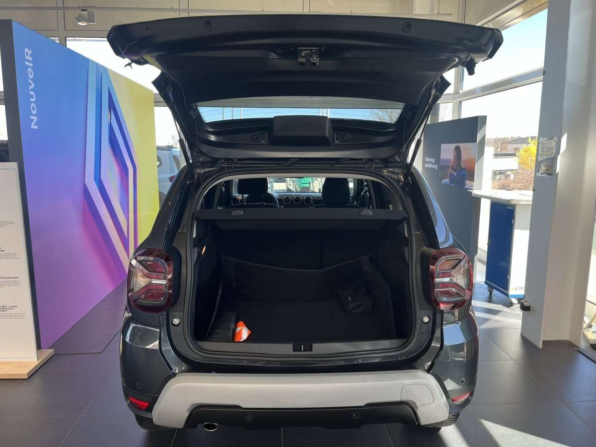 Fahrzeugbild eines Dacia Duster