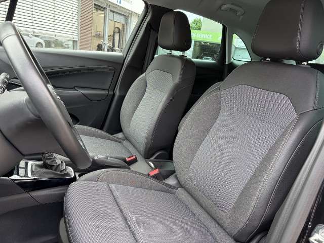 Fahrzeugbild eines Opel Crossland X