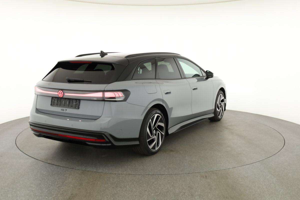 Fahrzeugbild eines Volkswagen ID.7