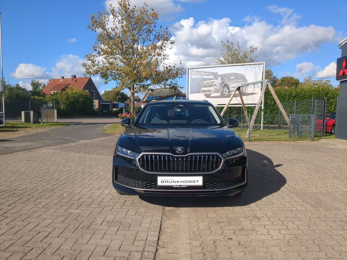 Fahrzeugbild eines Skoda Superb