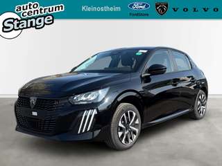 Schräge Frontansicht auf einen Peugeot 208 , freigestellt