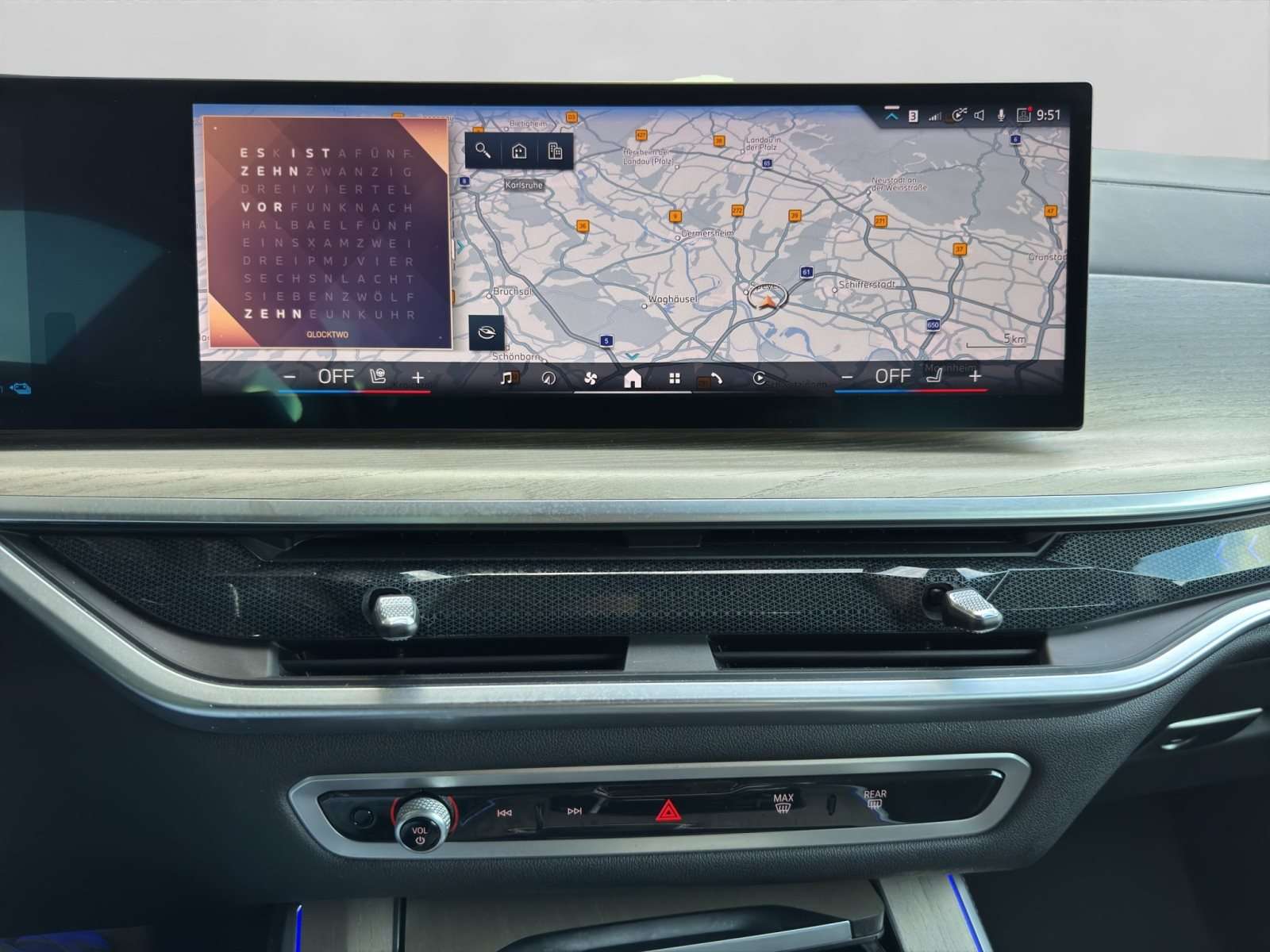 Fahrzeugbild eines BMW X5