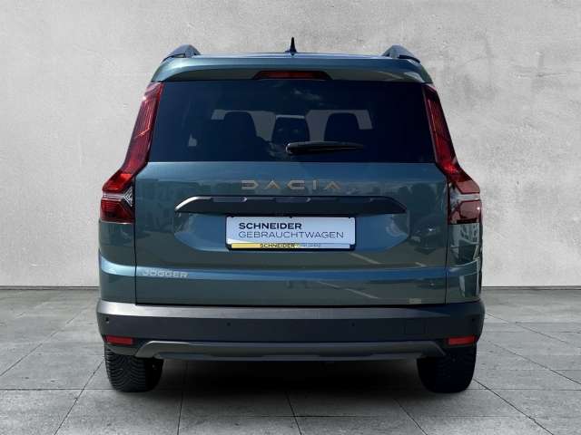 Fahrzeugbild eines Dacia Jogger