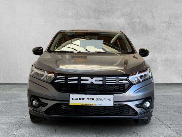 Fahrzeugbild eines Dacia Sandero