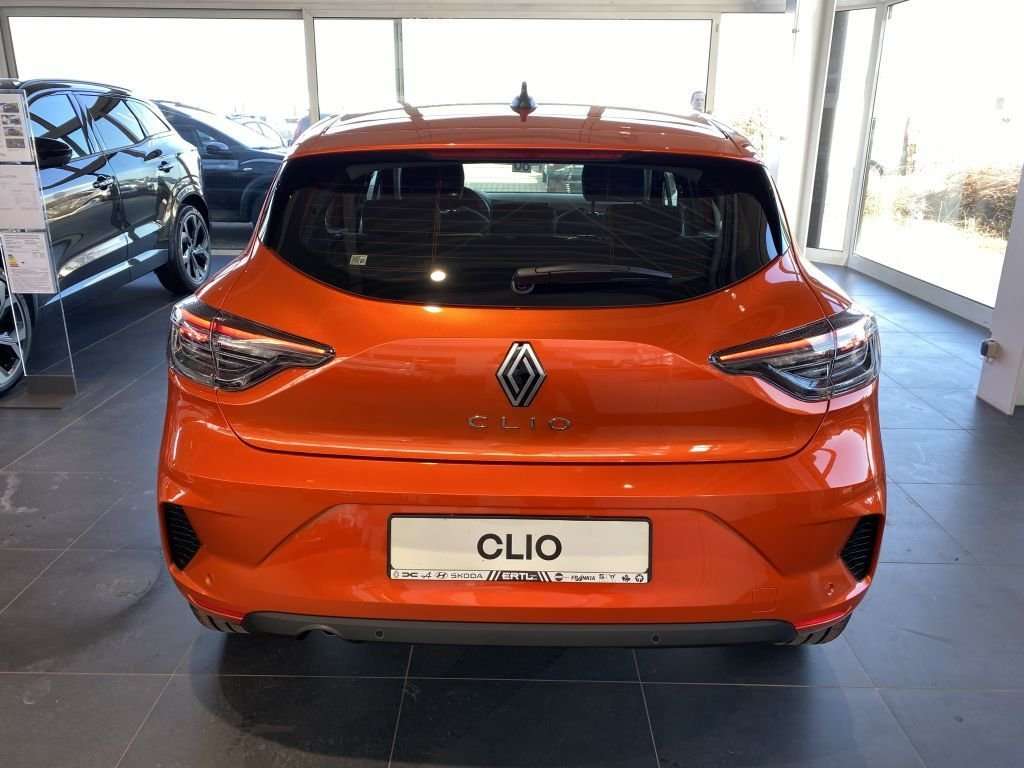 Fahrzeugbild eines Renault Clio