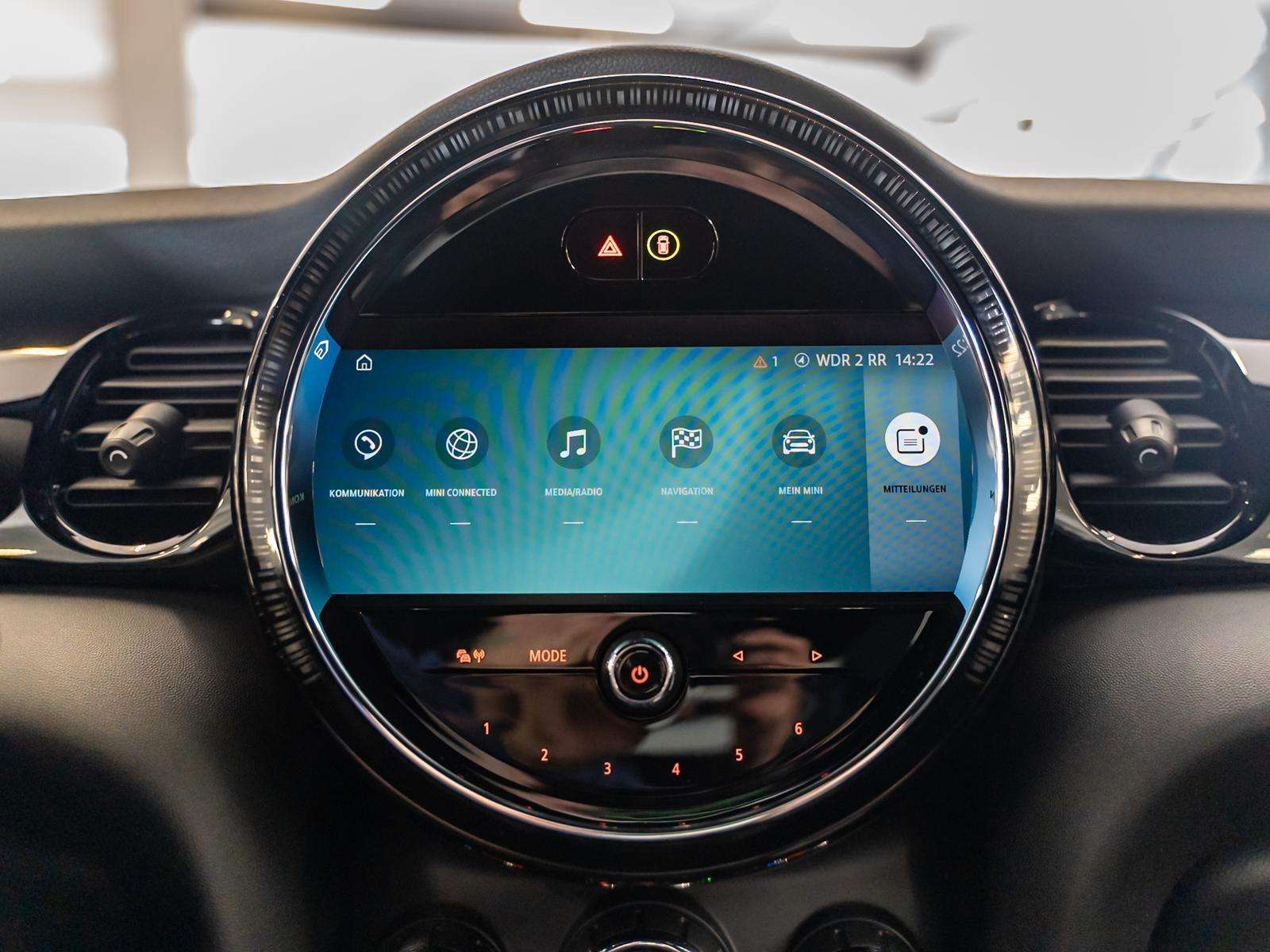 Fahrzeugbild eines MINI MINI