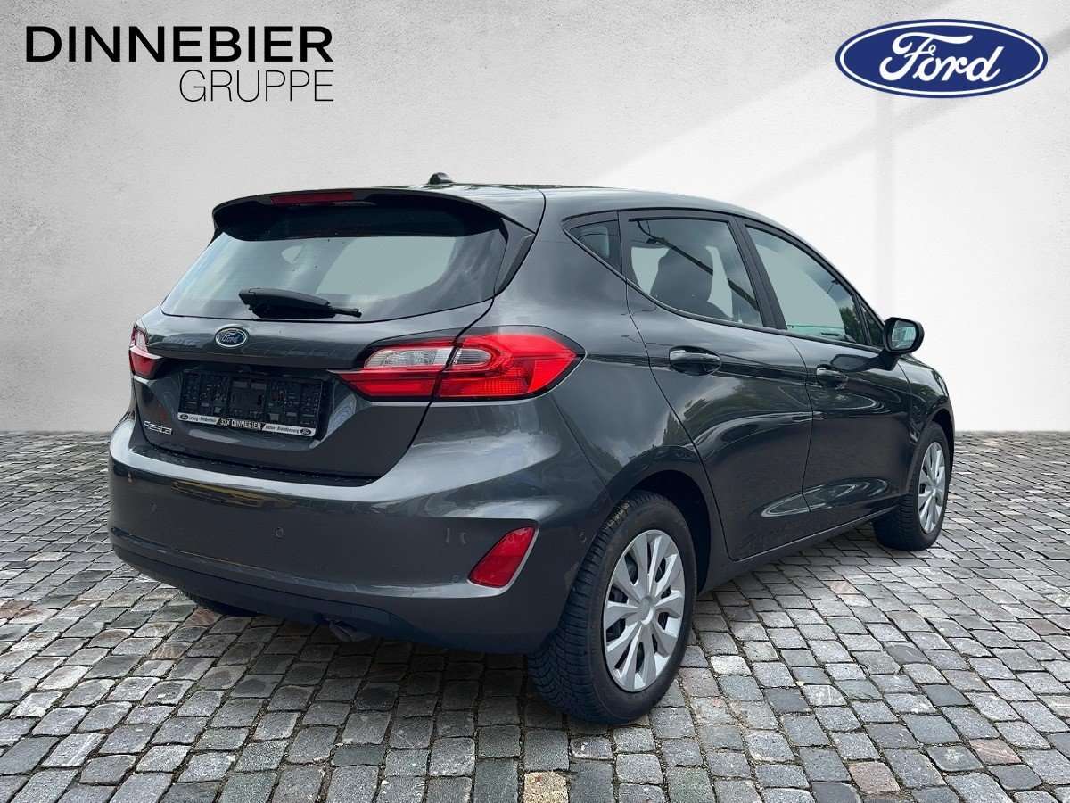 Fahrzeugbild eines Ford Fiesta
