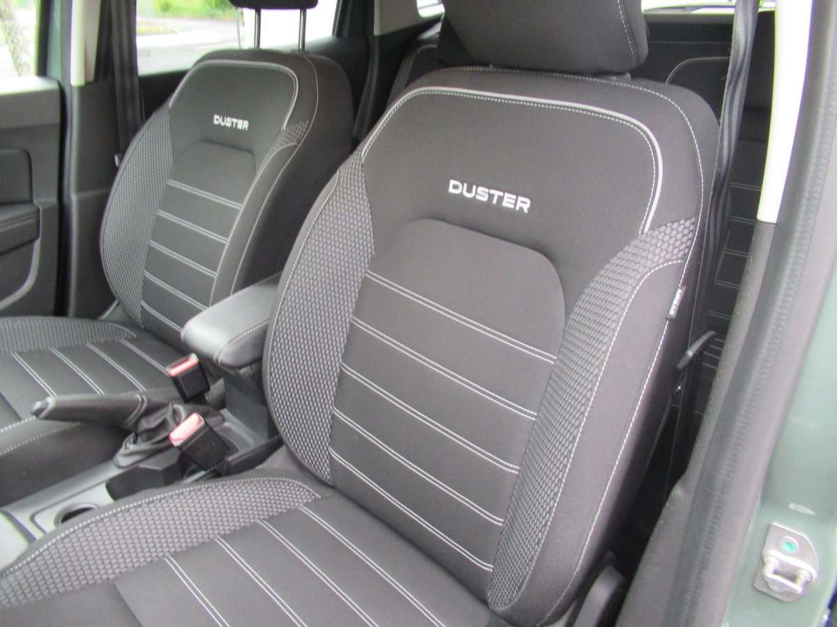 Fahrzeugbild eines Dacia Duster