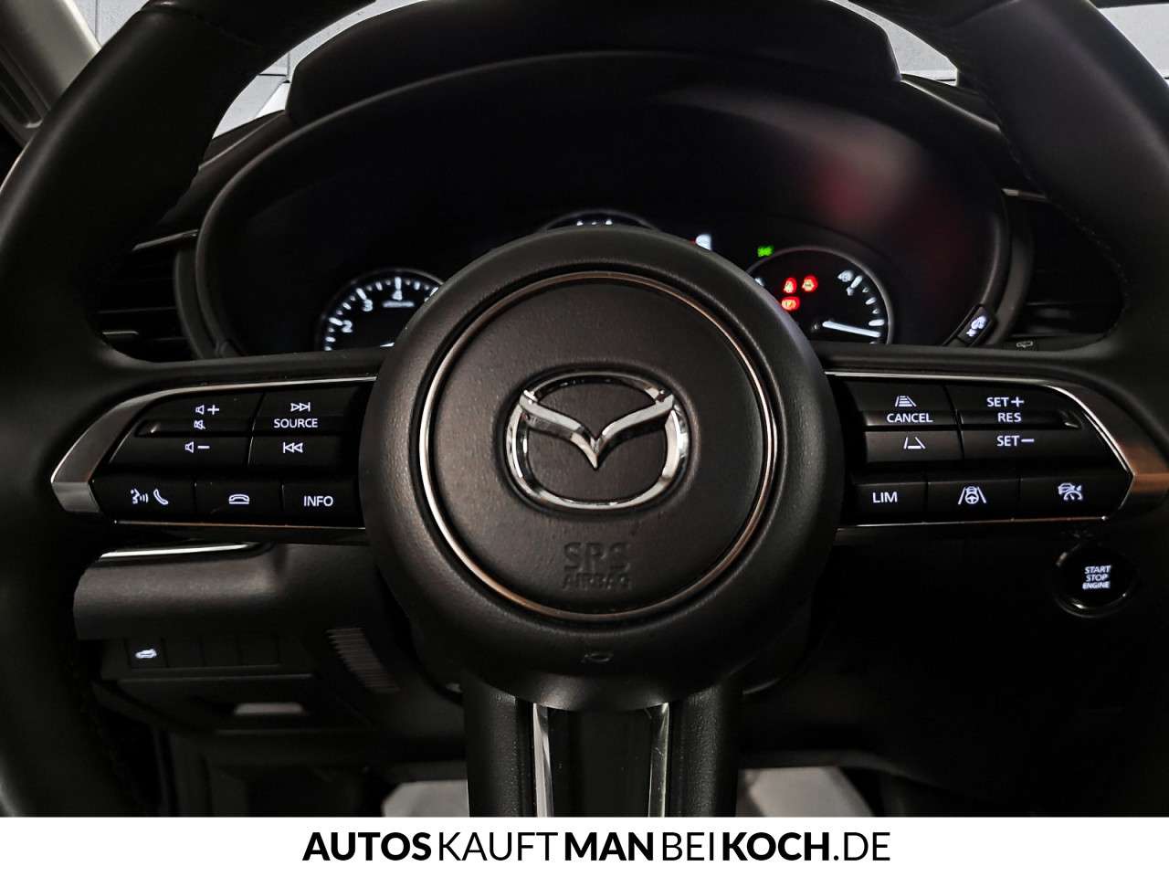Fahrzeugbild eines Mazda CX-30