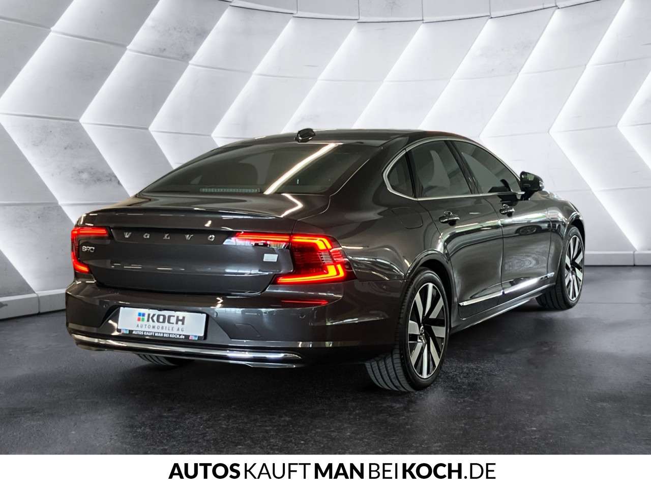 Fahrzeugbild eines Volvo S90