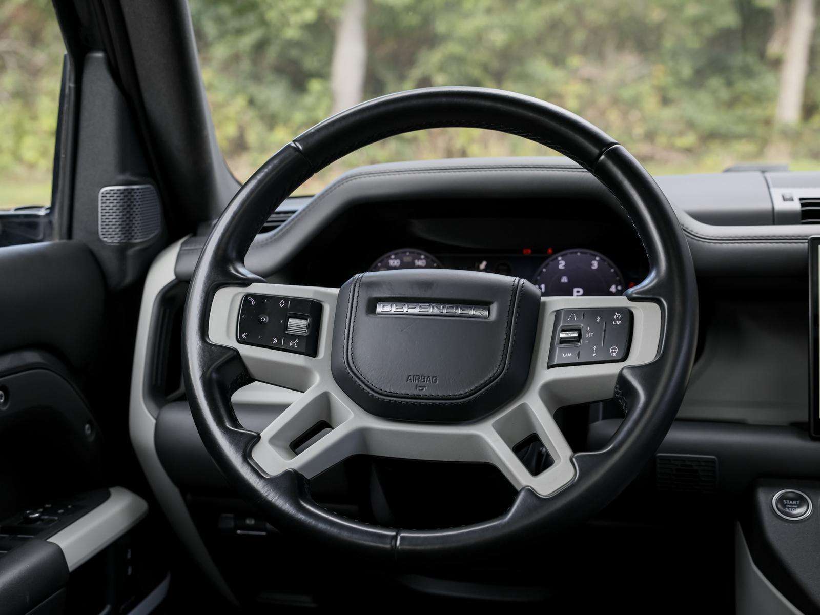 Fahrzeugbild eines Land Rover Defender