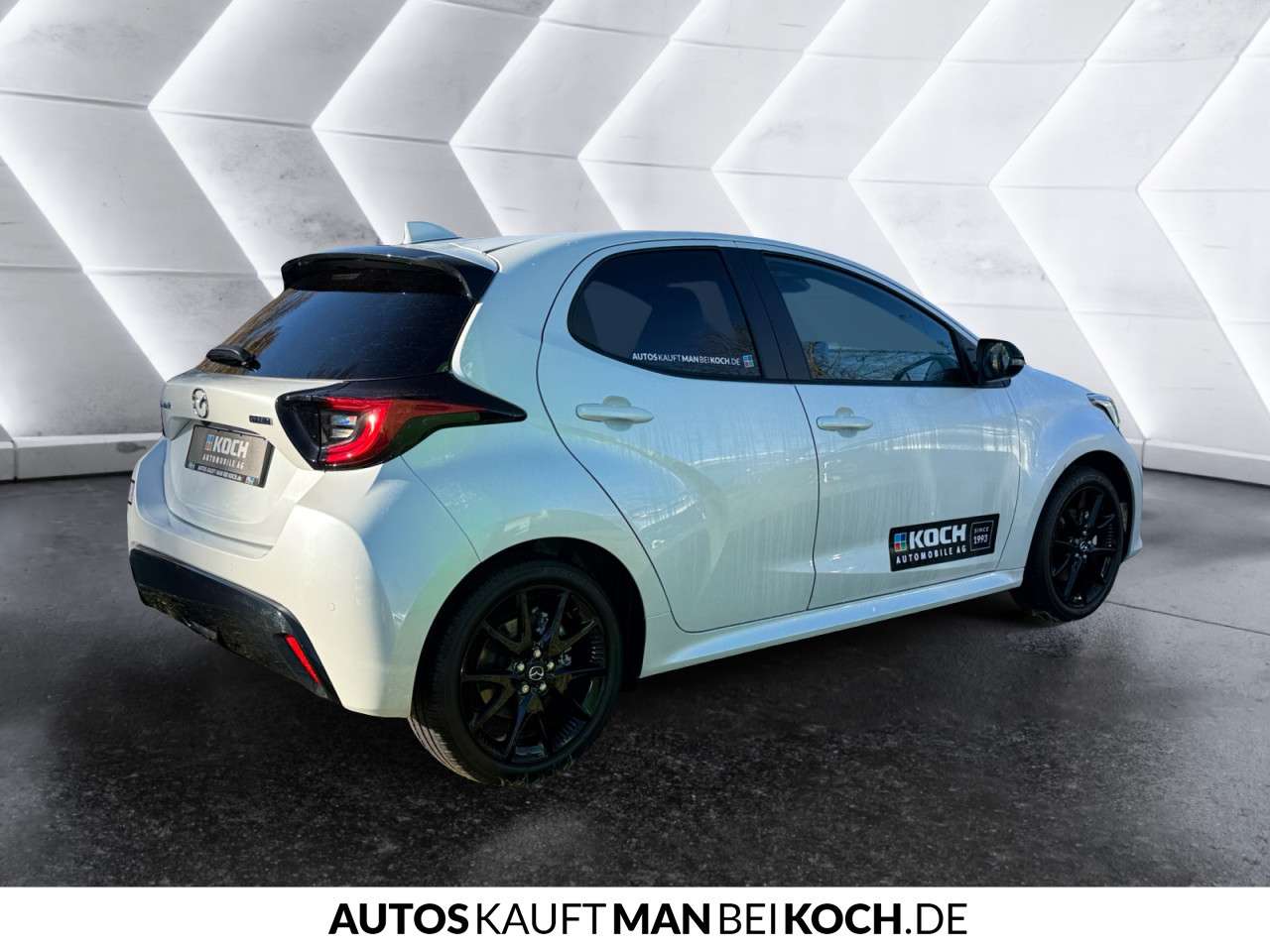 Fahrzeugbild eines Mazda Mazda2 Hybrid