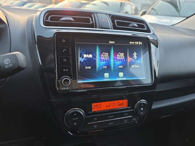 Fahrzeugbild eines Mitsubishi Space Star