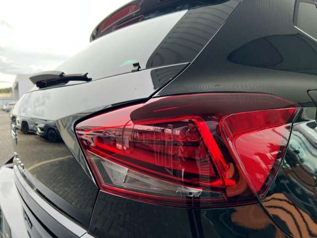 Fahrzeugbild eines SEAT Ibiza