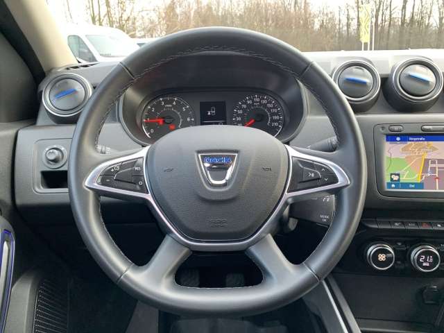 Fahrzeugbild eines Dacia Duster