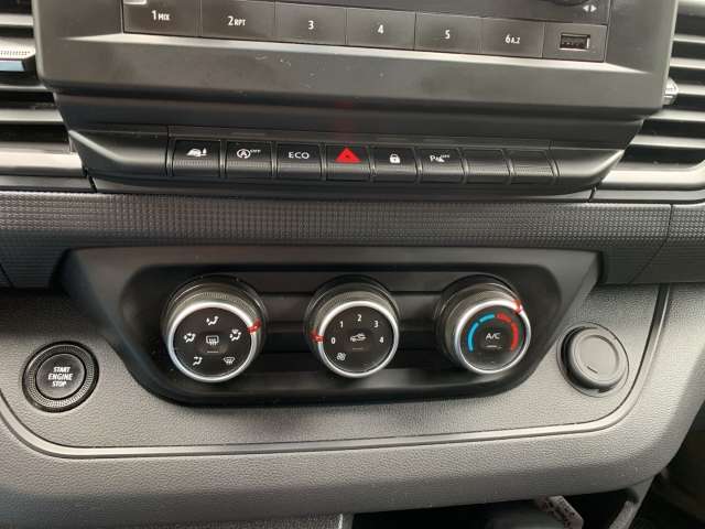 Fahrzeugbild eines Renault Trafic