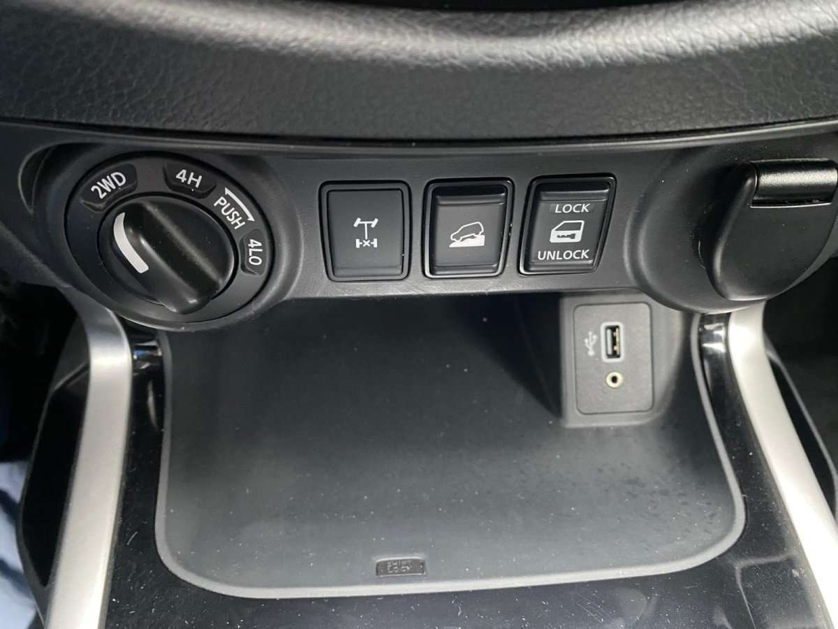 Fahrzeugbild eines Nissan Navara