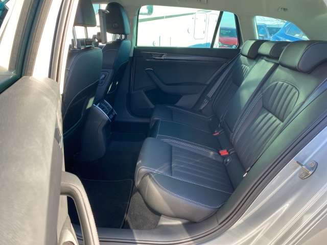 Fahrzeugbild eines Skoda Superb