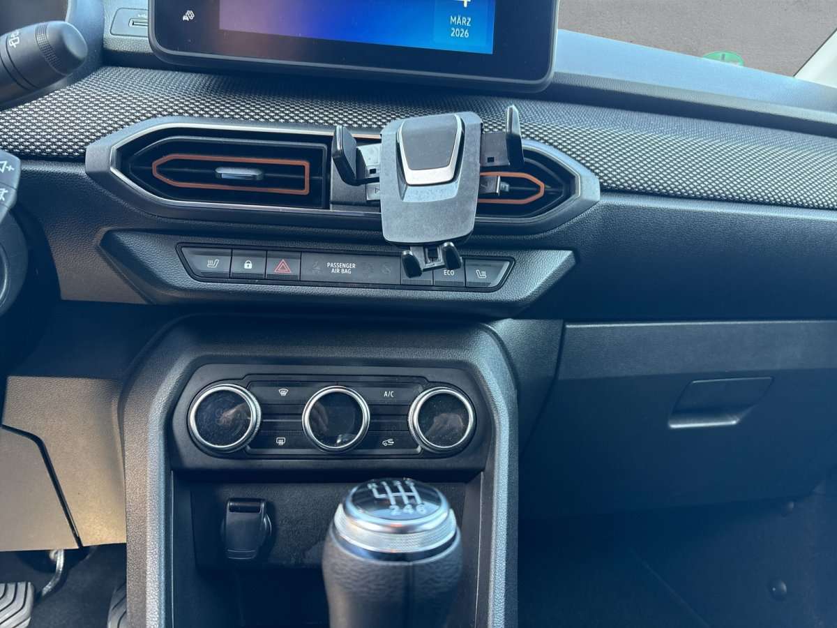 Fahrzeugbild eines Dacia Sandero