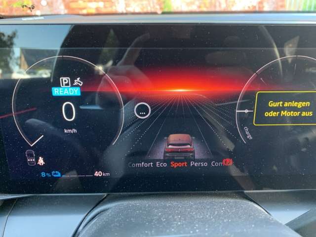 Fahrzeugbild eines Renault Megane E-TECH