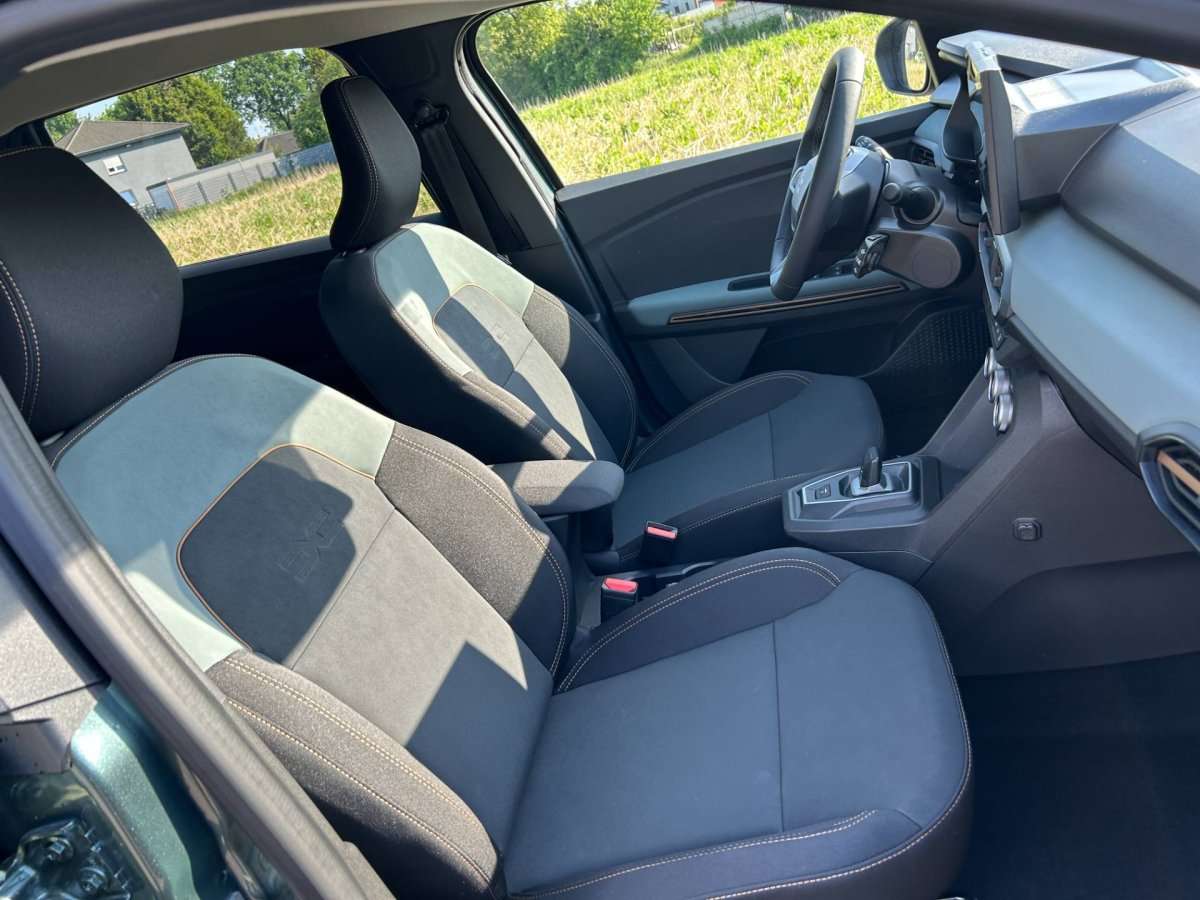 Fahrzeugbild eines Dacia Jogger
