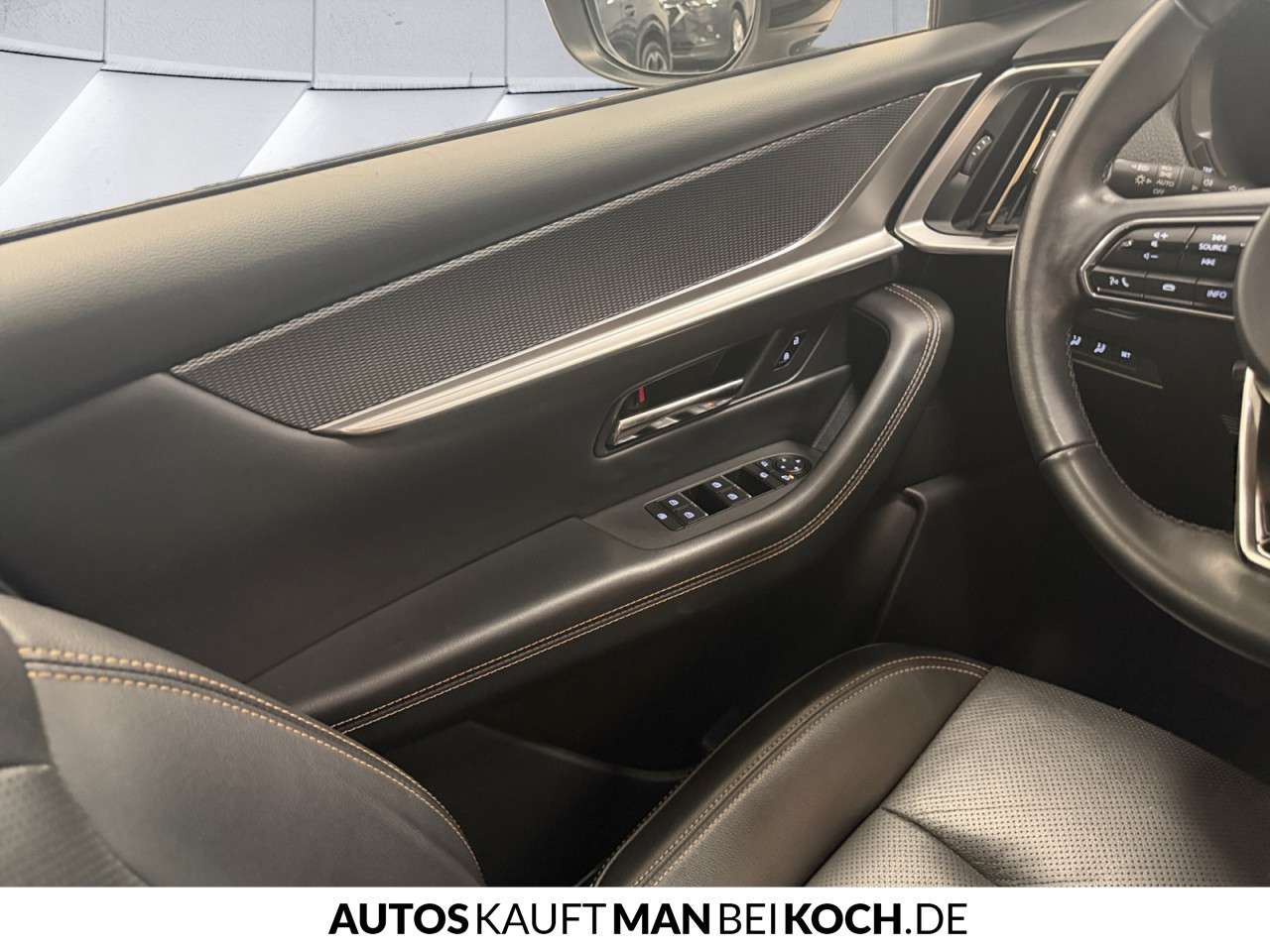 Fahrzeugbild eines Mazda CX-60