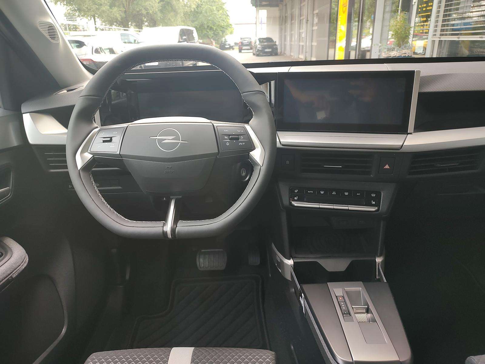 Fahrzeugbild eines Opel Frontera