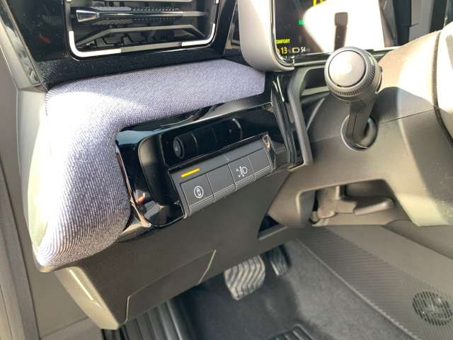 Fahrzeugbild eines Renault 5 E-TECH