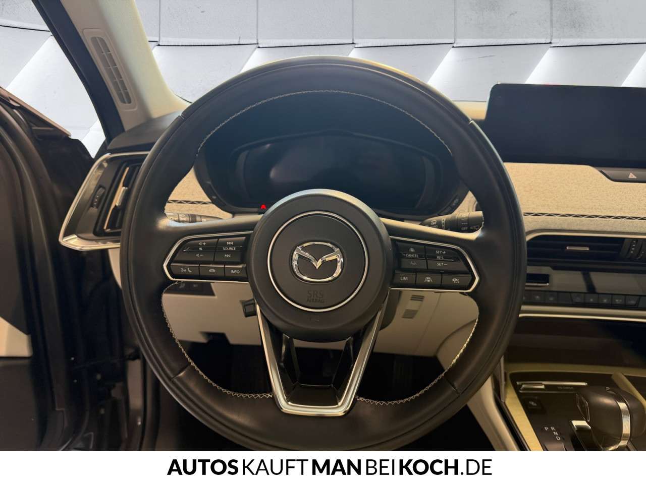 Fahrzeugbild eines Mazda CX-60