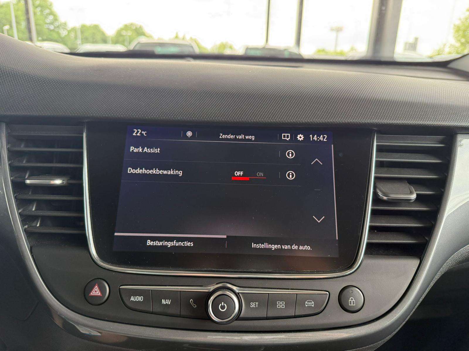 Fahrzeugbild eines Opel Crossland X