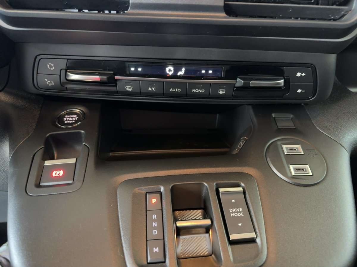 Fahrzeugbild eines Opel Combo
