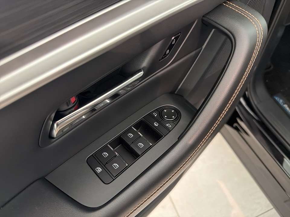 Fahrzeugbild eines Mazda CX-60