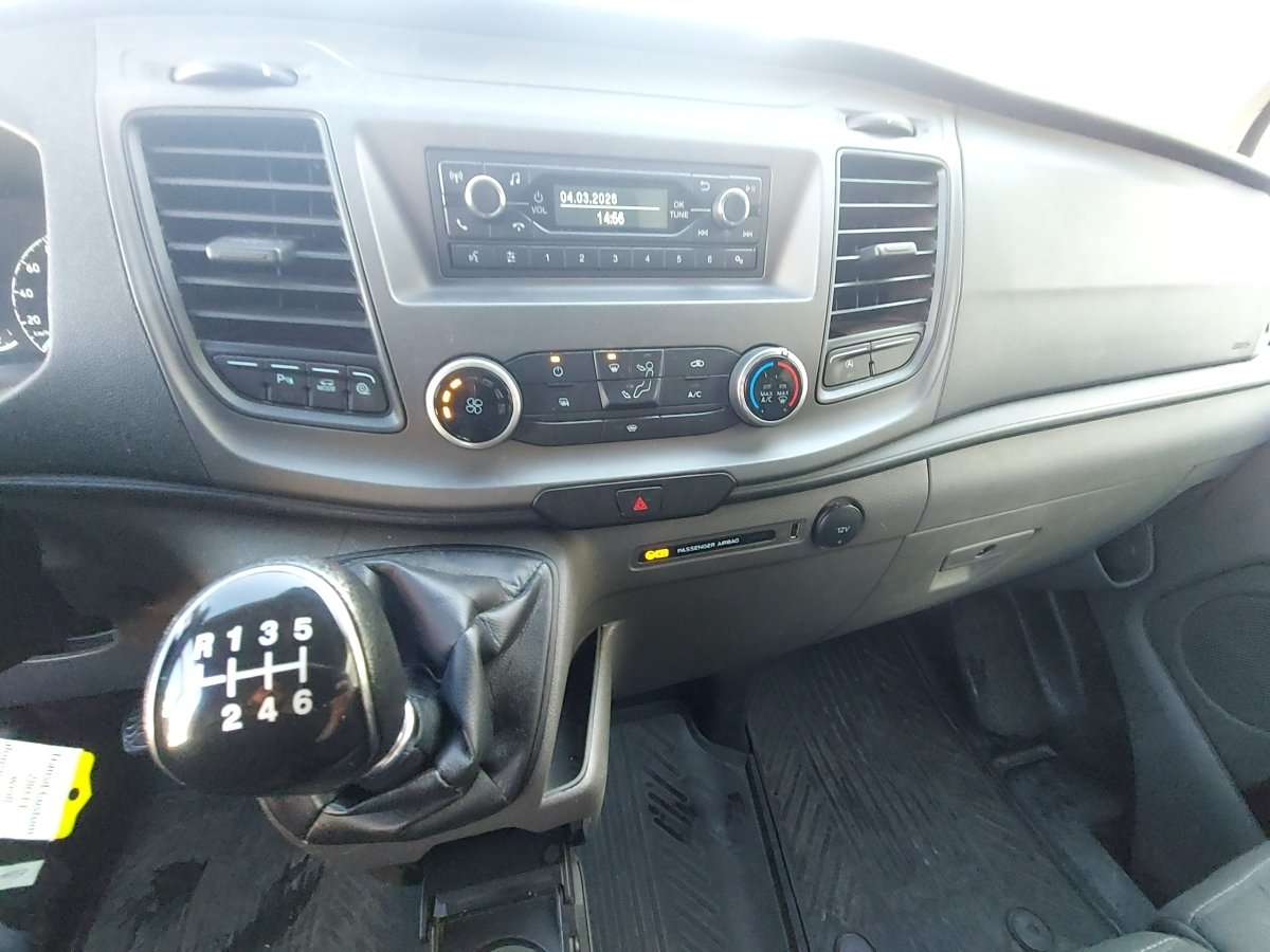 Fahrzeugbild eines Ford Transit Custom