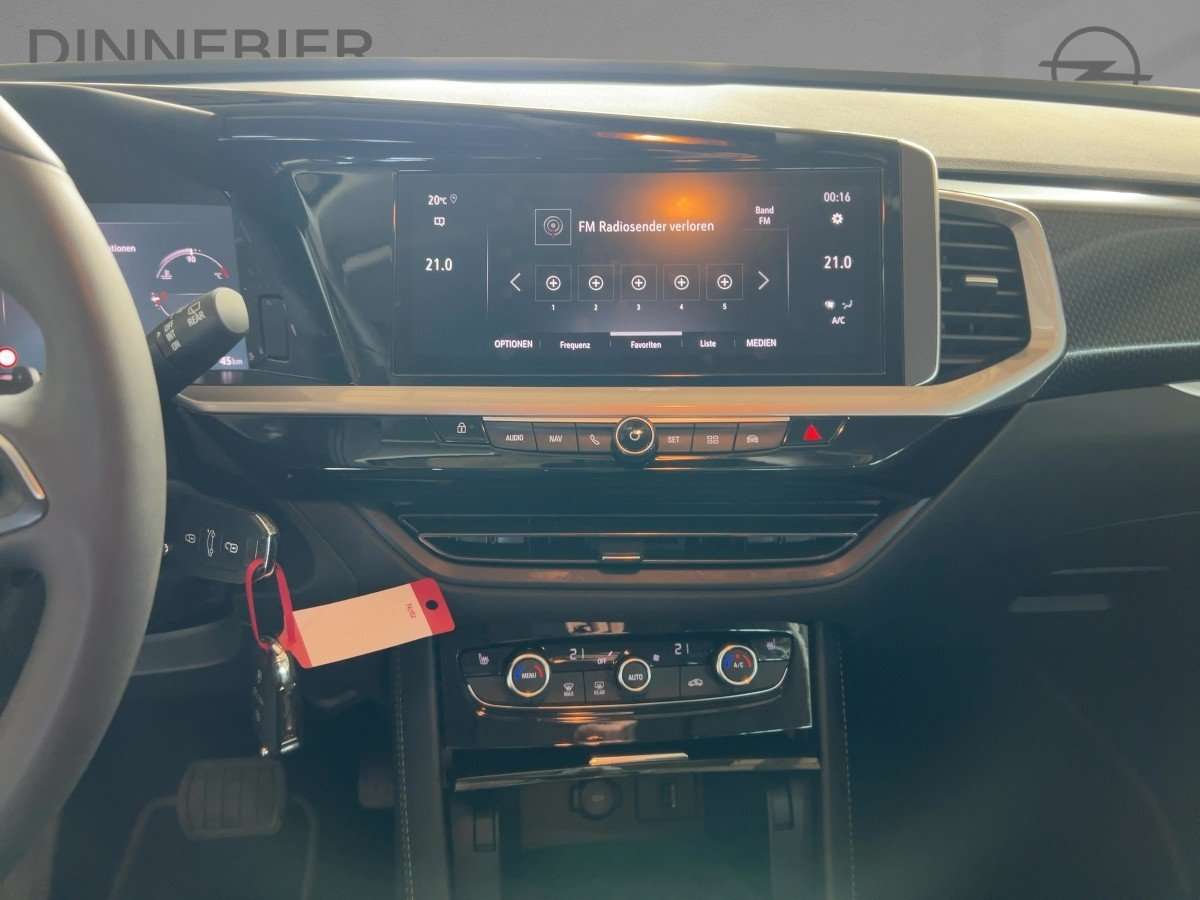 Fahrzeugbild eines Opel Grandland X