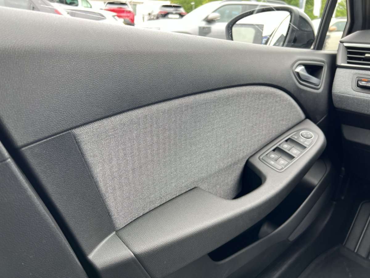 Fahrzeugbild eines Renault Clio