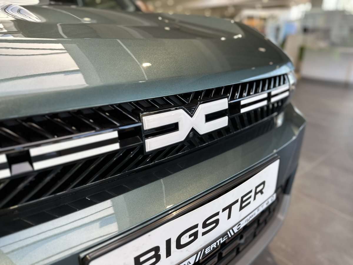 Fahrzeugbild eines Dacia Bigster