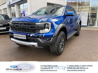 Schräge Frontansicht auf einen Ford Ranger , freigestellt