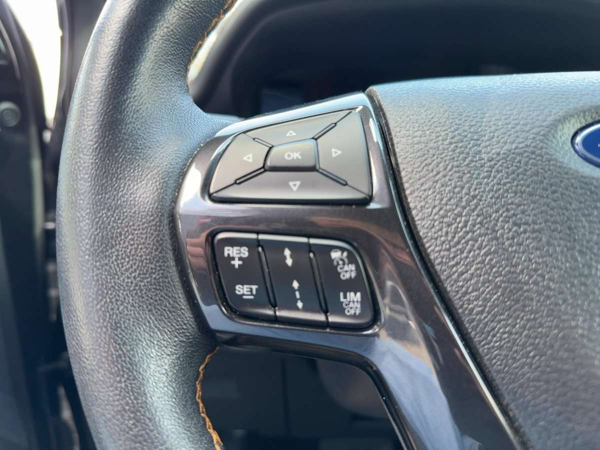 Fahrzeugbild eines Ford Ranger