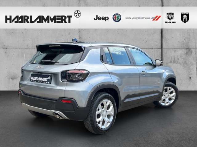 Fahrzeugbild eines Jeep Avenger