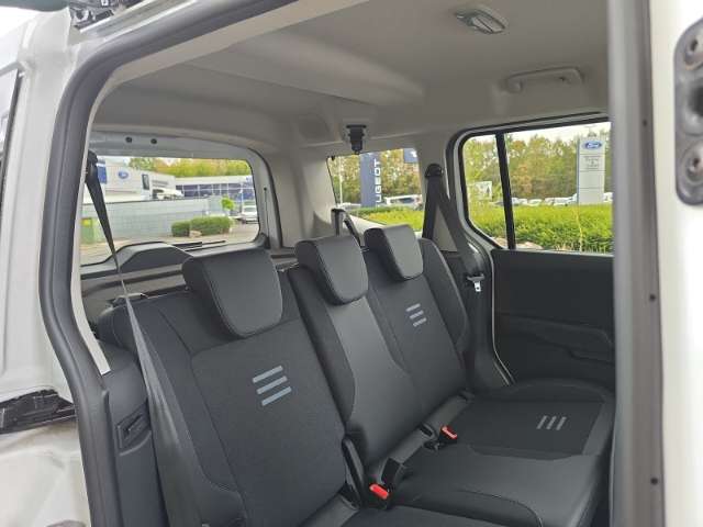 Fahrzeugbild eines Ford Tourneo Courier
