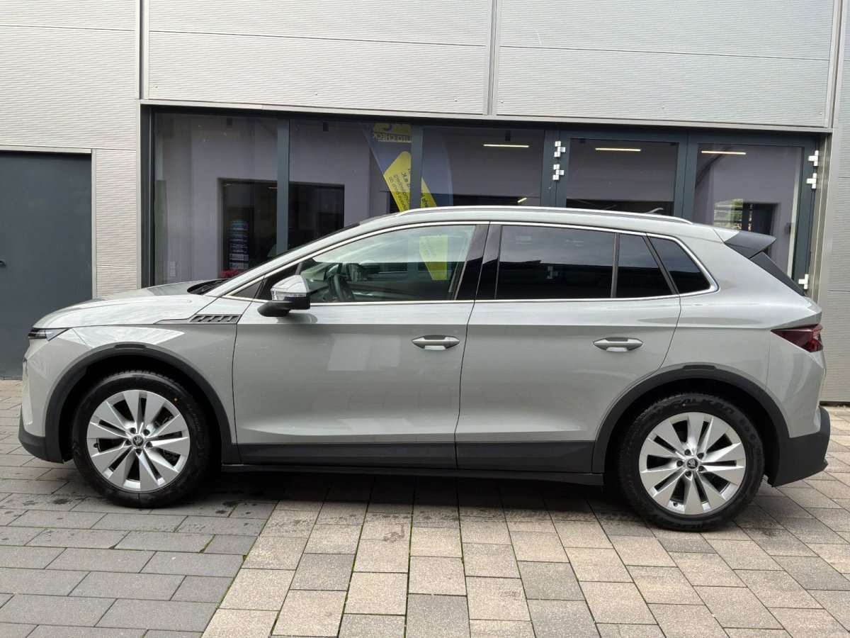 Fahrzeugbild eines Skoda ELROQ