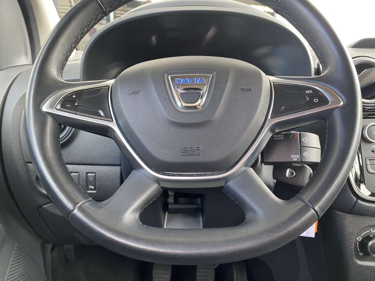 Fahrzeugbild eines Dacia Lodgy